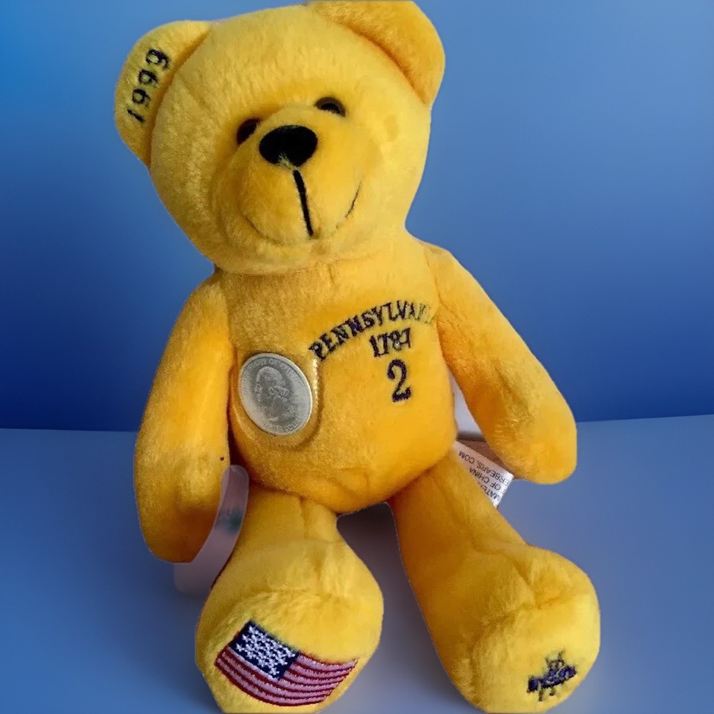 Vintage 1999 Pennsylvania State Quarter Bear Yellow Bean Plush USA Flag 90s